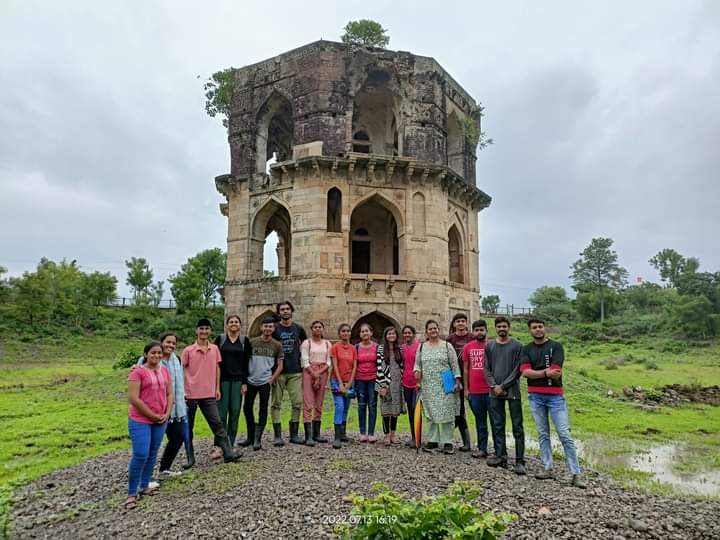 Successful Participation of the Architecture Students in the Water Body Conservation Project by Central Government